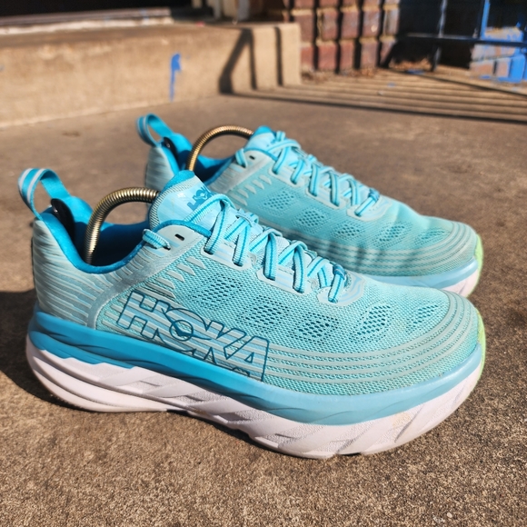 Hoka One One Shoes - HOKA BONDI 6 - Womens Running Shoes - SIZE 8